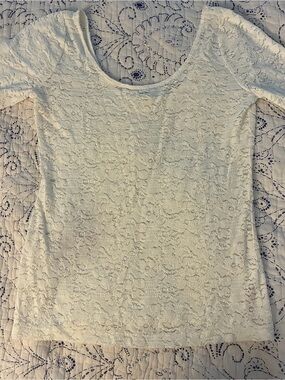 Pure Good Lace Scoop Neck Blouse - size small